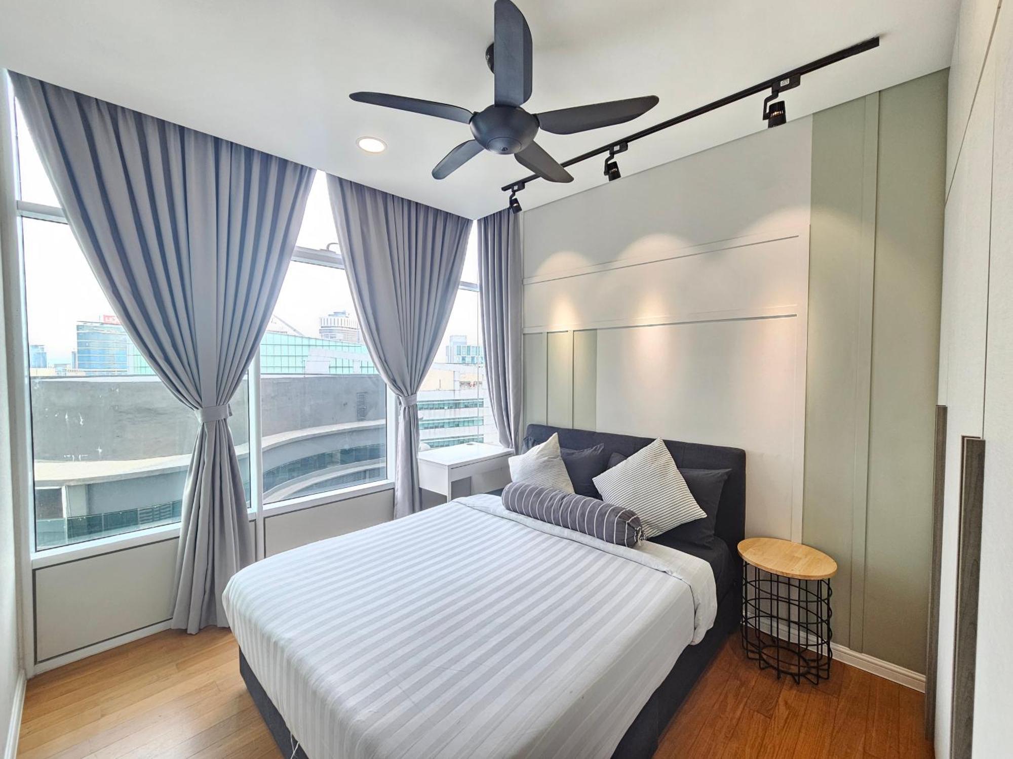 Sky Suites Klcc By Staylar Kuala Lumpur Exterior foto